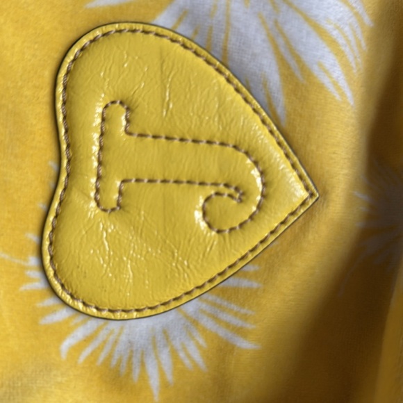 -Vintage RARE HTF Juicy Couture Butter cup Daisy Bee handbag. - Picture 11 of 17